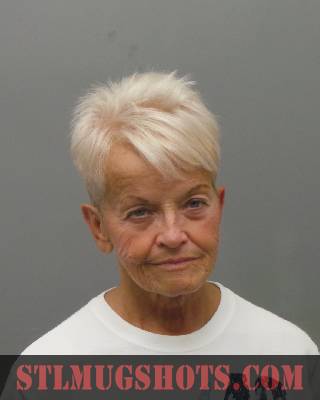 Judy Pelton