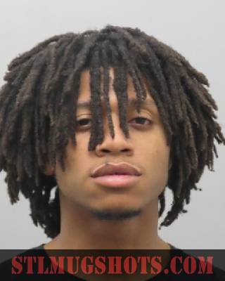 Elijah Akins